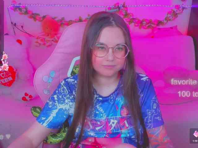 LoliSuccub webcam