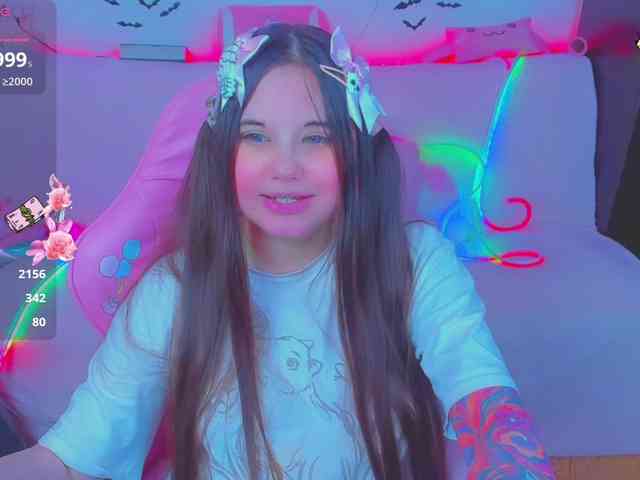 LoliSuccub webcam