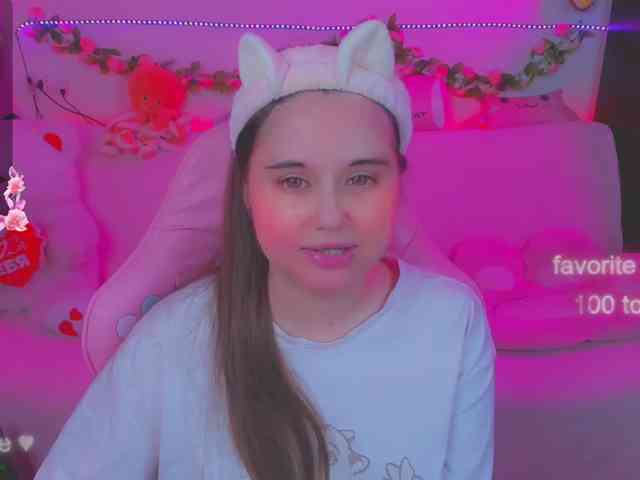 LoliSuccub webcam