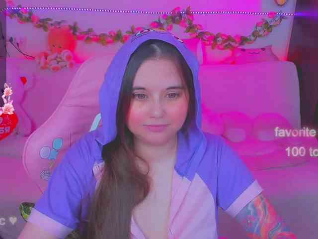 LoliSuccub webcam