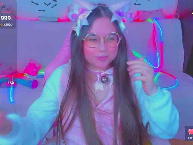 LoliSuccub webcam