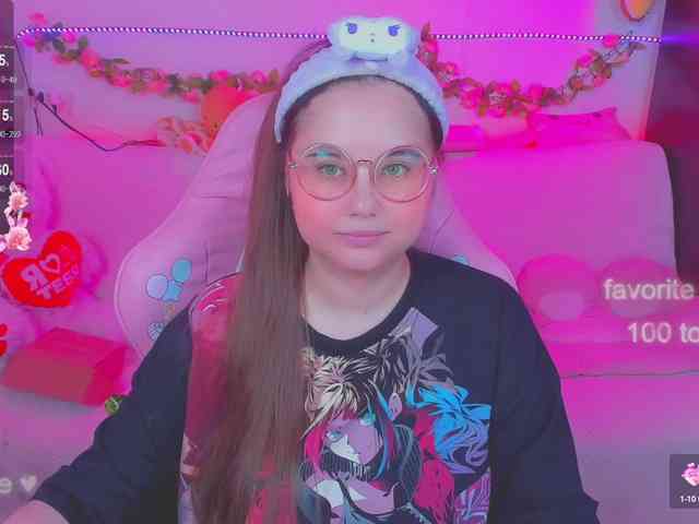 LoliSuccub webcam