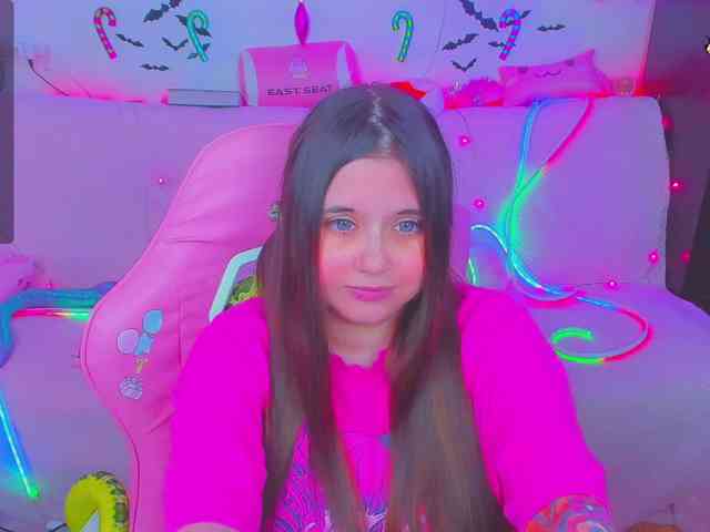 LoliSuccub webcam