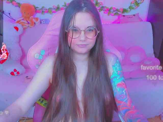 LoliSuccub webcam