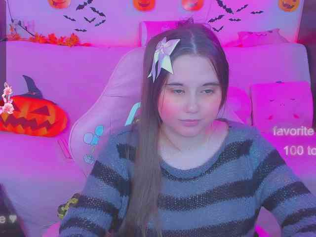 LoliSuccub webcam