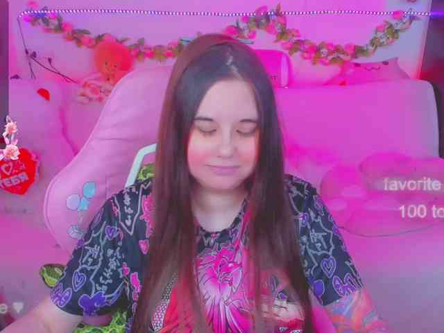 LoliSuccub webcam