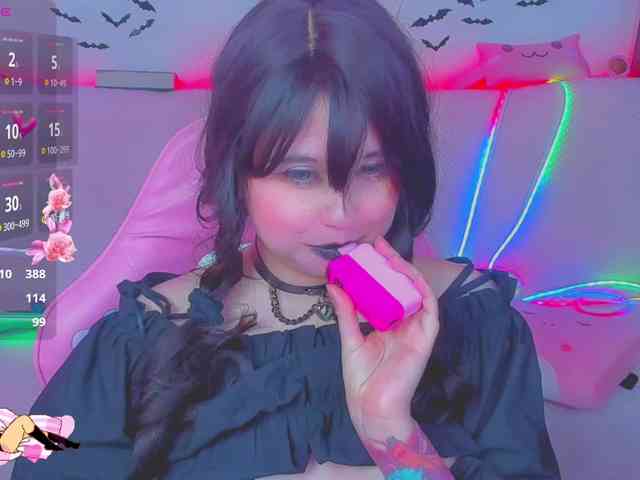 LittleKitsune Live Webcam on BongaCams