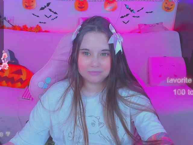 LoliSuccub webcam