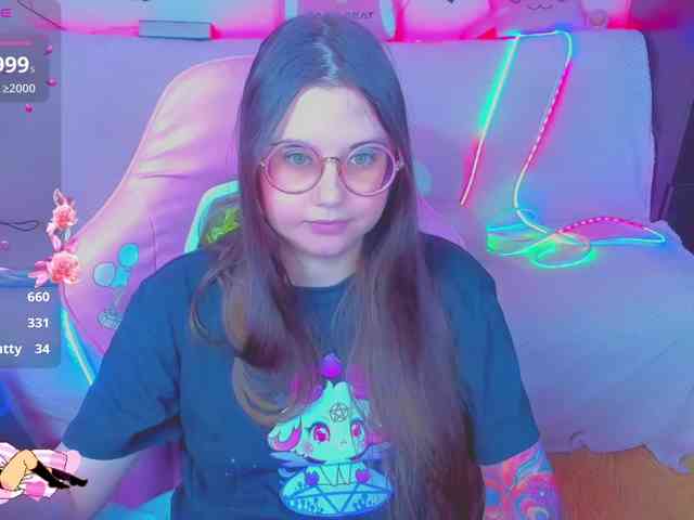 LoliSuccub webcam