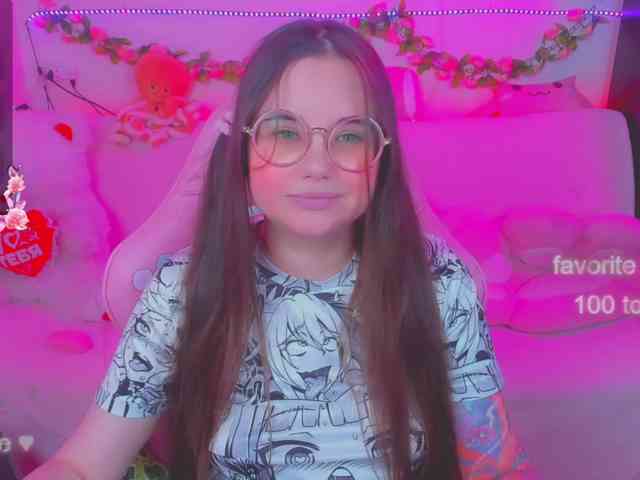 LoliSuccub webcam
