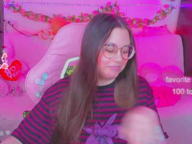 LoliSuccub webcam
