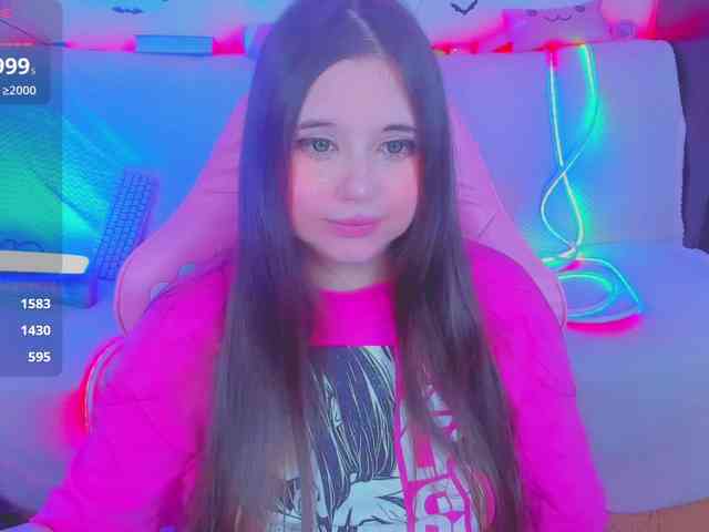 LoliSuccub webcam
