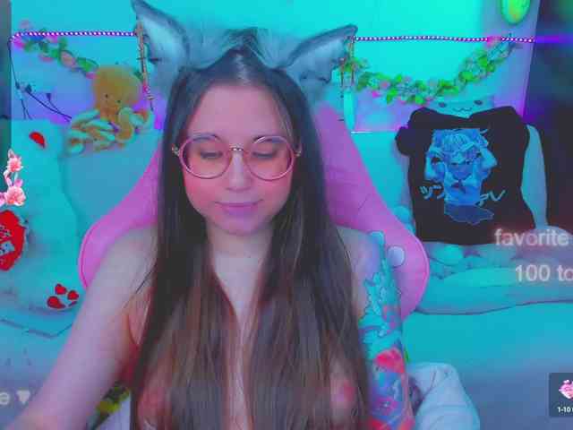 LoliSuccub webcam