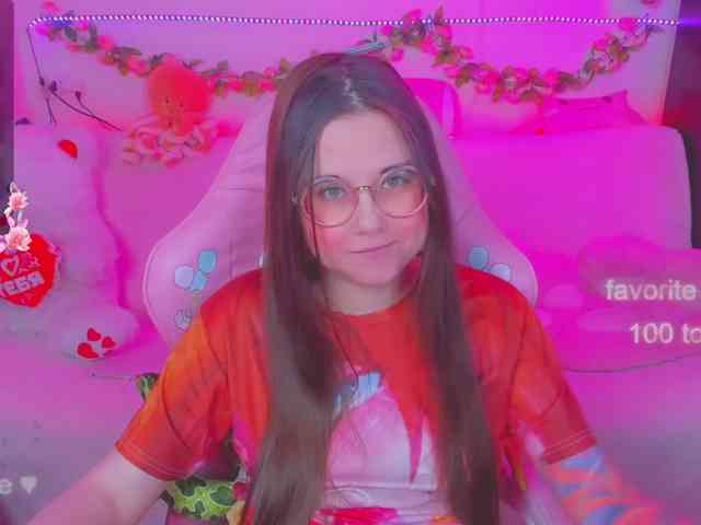 LoliSuccub webcam