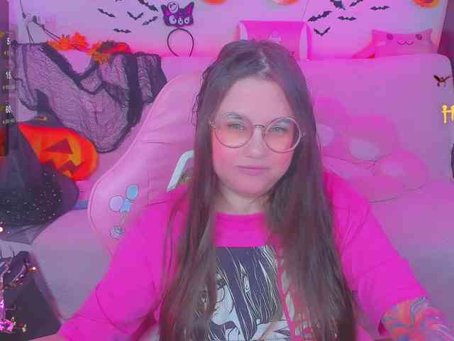 LoliSuccub webcam