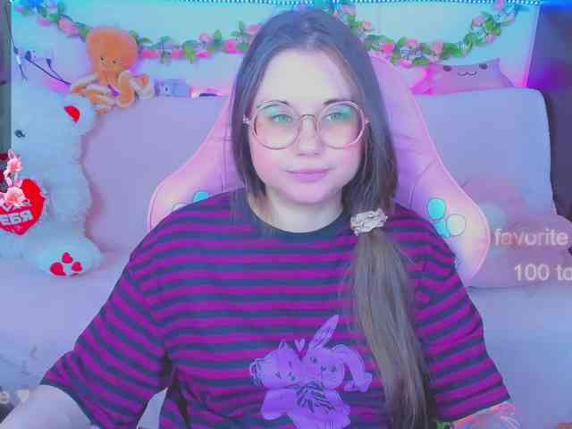 LoliSuccub webcam