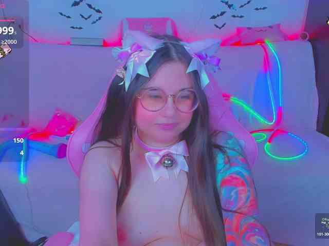 LoliSuccub webcam