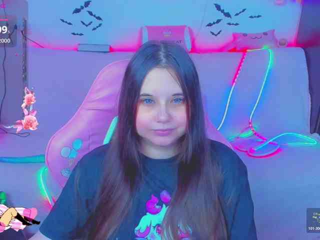 LoliSuccub webcam