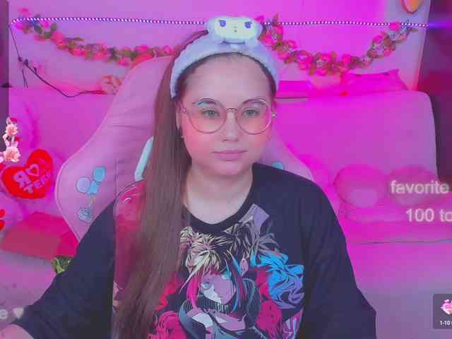 LoliSuccub webcam