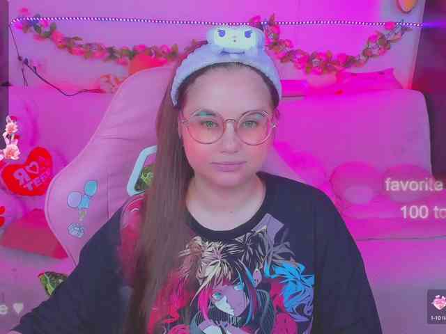 LoliSuccub webcam