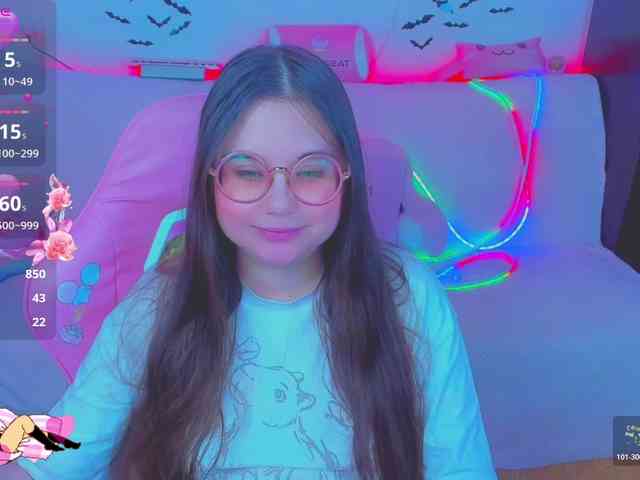LoliSuccub webcam