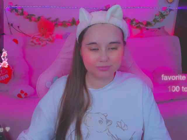 LoliSuccub webcam