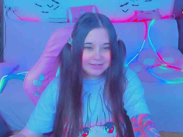 LoliSuccub webcam