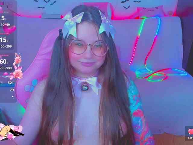 LoliSuccub webcam