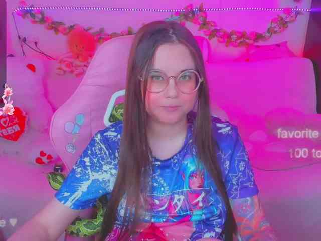 LoliSuccub webcam