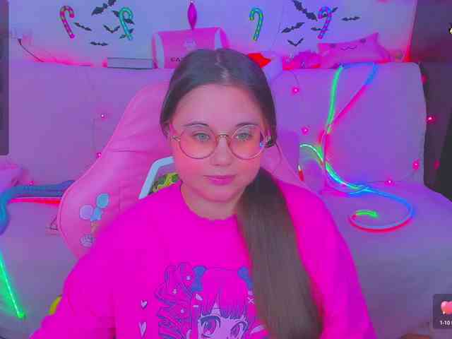 LoliSuccub webcam