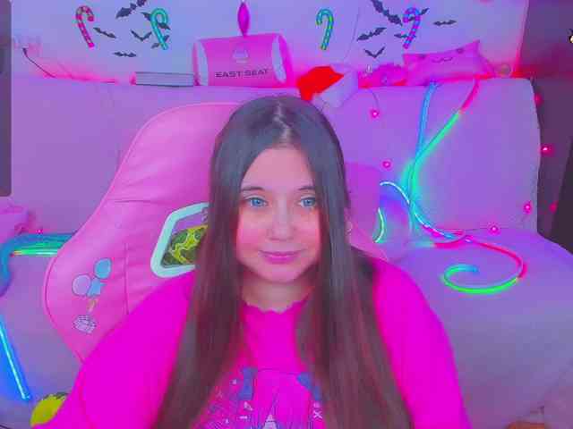 LoliSuccub webcam