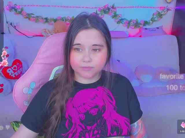LoliSuccub webcam