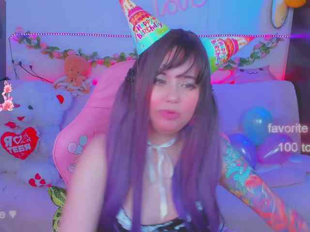 LoliSuccub webcam