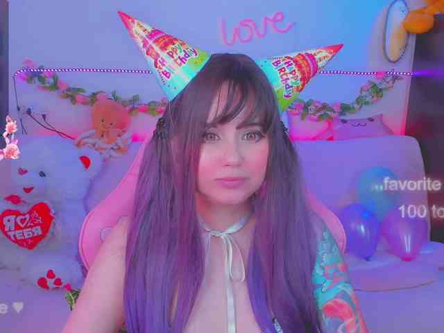 LoliSuccub webcam
