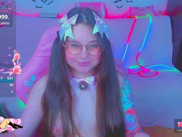 LoliSuccub webcam
