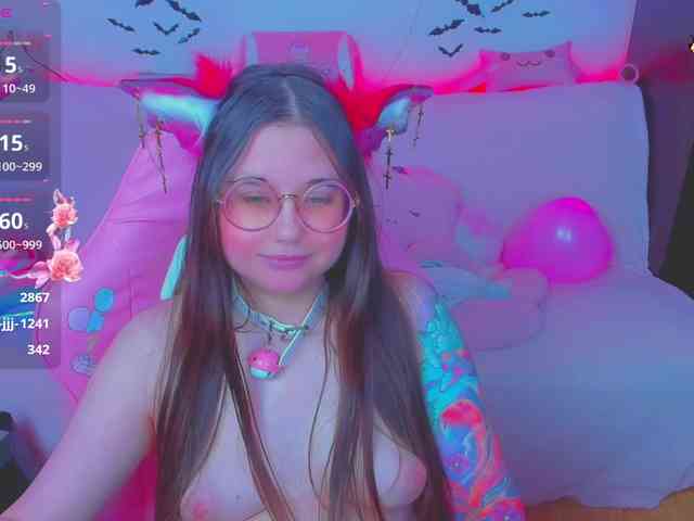 LoliSuccub webcam