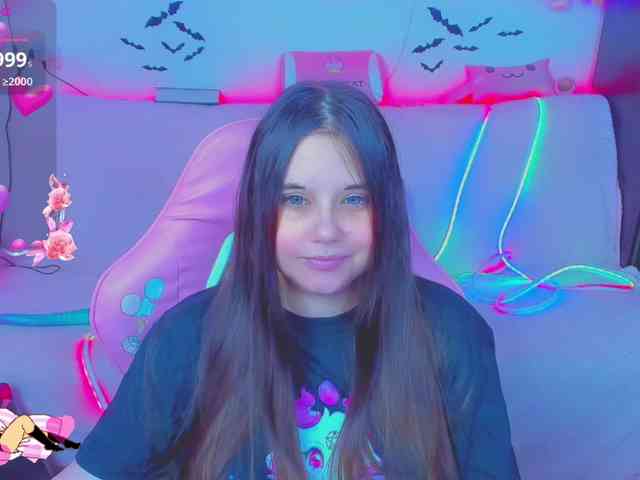 LoliSuccub webcam