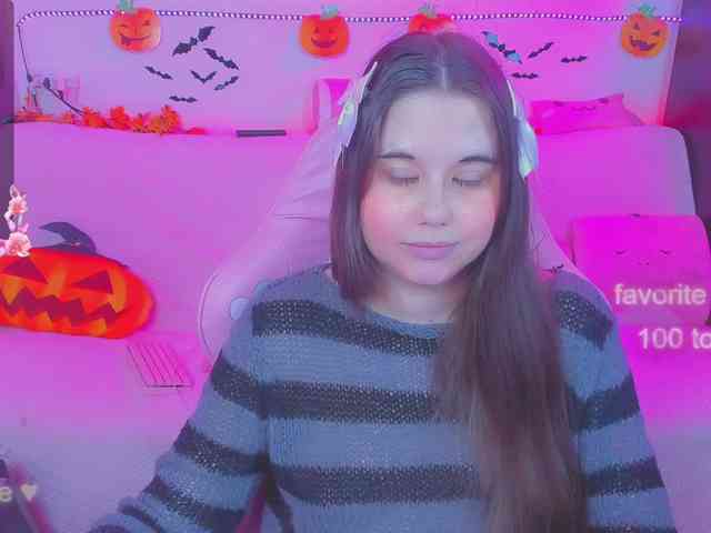 LittleKitsune Live Webcam on BongaCams