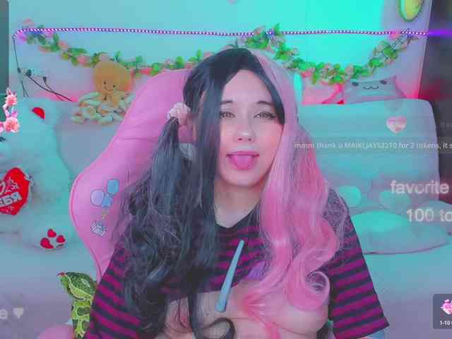LoliSuccub webcam