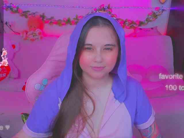 LoliSuccub webcam