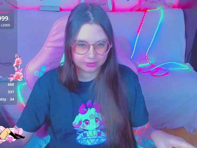 LoliSuccub webcam