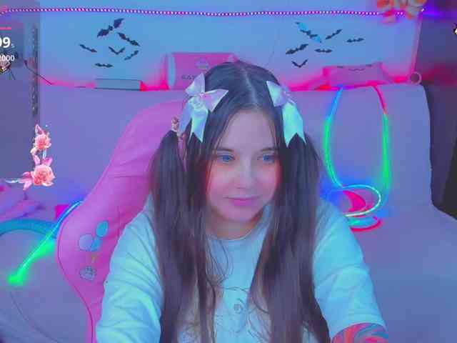 LoliSuccub webcam