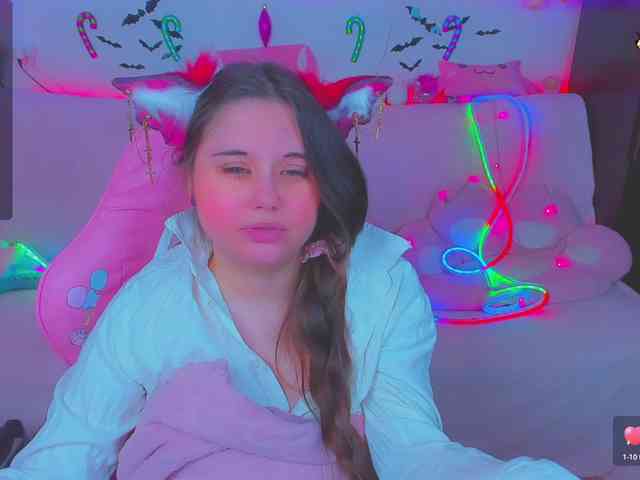 LoliSuccub webcam