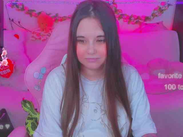 LoliSuccub webcam