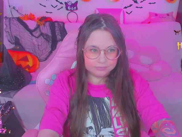 LoliSuccub webcam