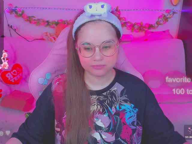 LoliSuccub webcam