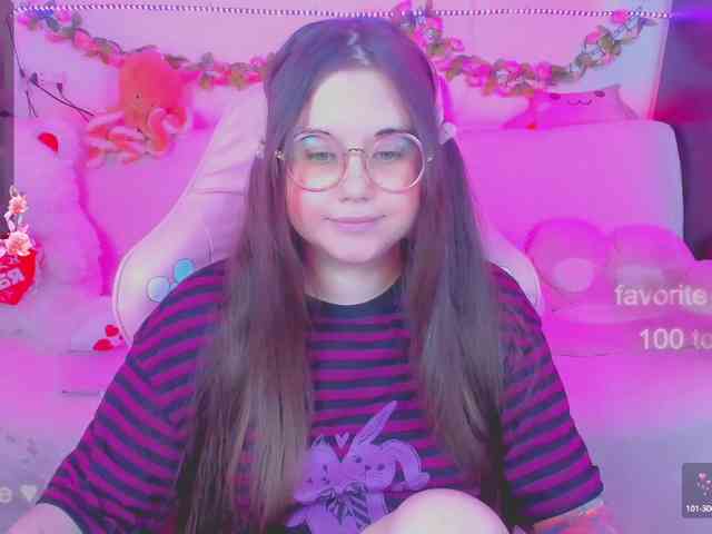 LoliSuccub webcam