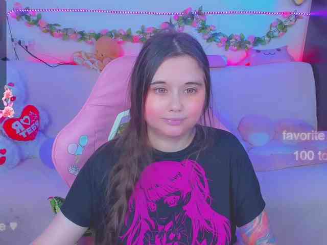 LoliSuccub webcam