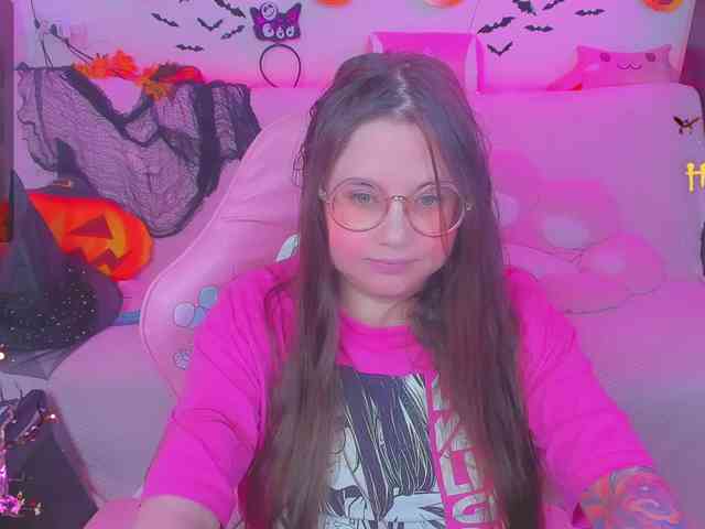 LoliSuccub webcam