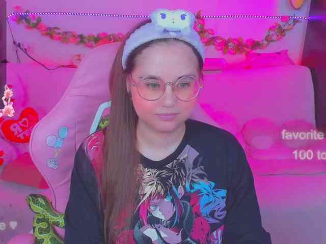 LoliSuccub webcam
